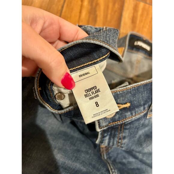 Express Crop Flare Jeans size 8 - Picture 3 of 6